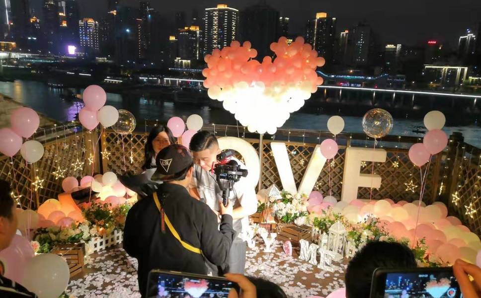 厦门浪漫求婚创意直升机高空求爱