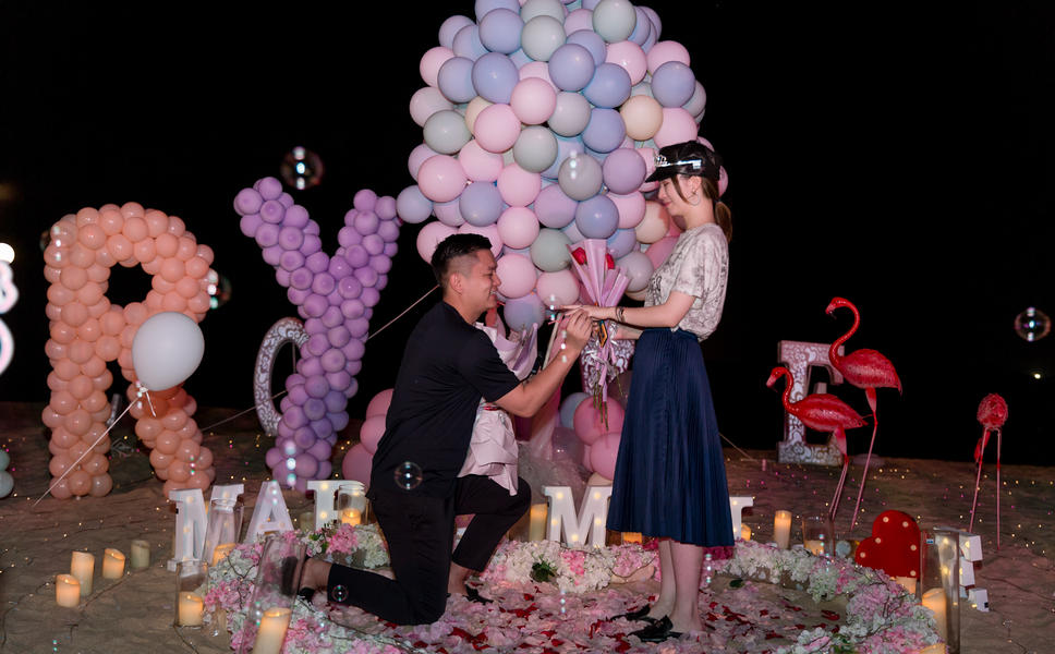 广州独特求婚方式推荐维纳斯ktv助你求婚成功