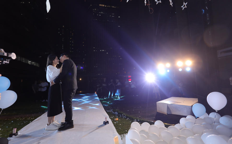 惠州最有创意的求婚方式女追男告别矜持勇敢说出爱